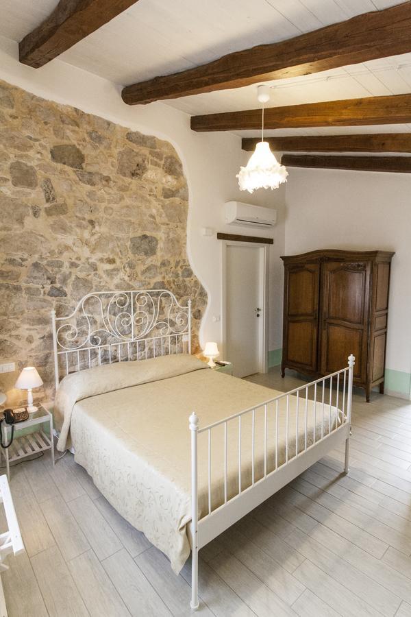 モンテ・サン・ビアージョ Aia Antica Bed & Breakfast エクステリア 写真